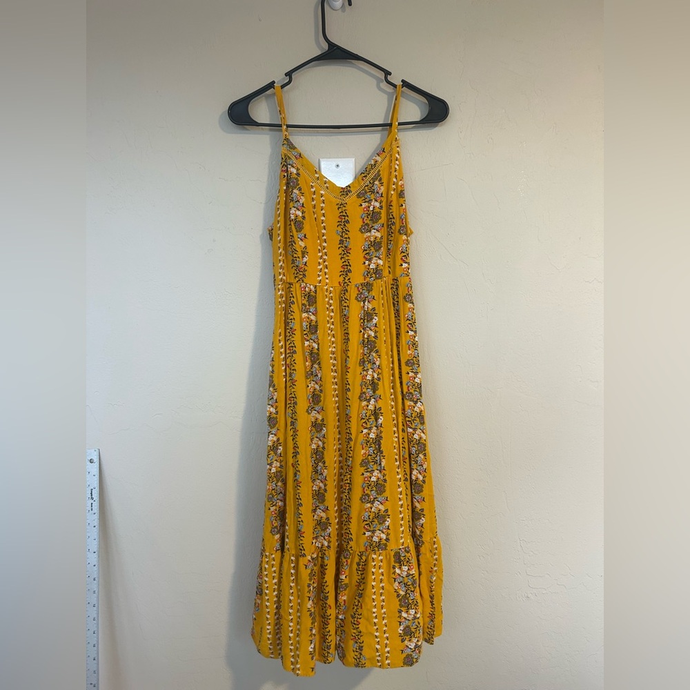 Old Navy Womens Yellow Floral Sleeveless Babydoll Smocked Dress Medium (1529)